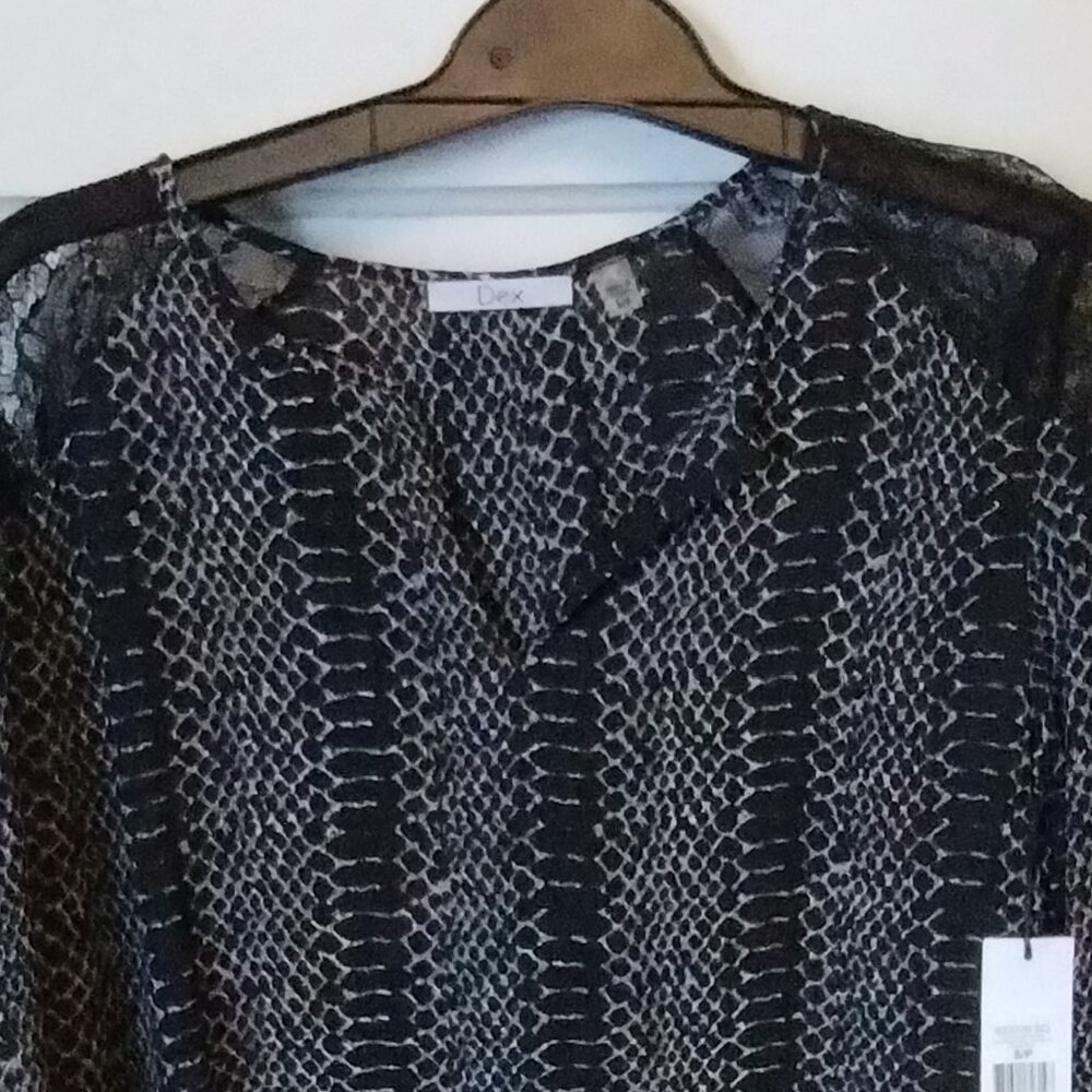 Open-Neck Dex Flowy Blouse